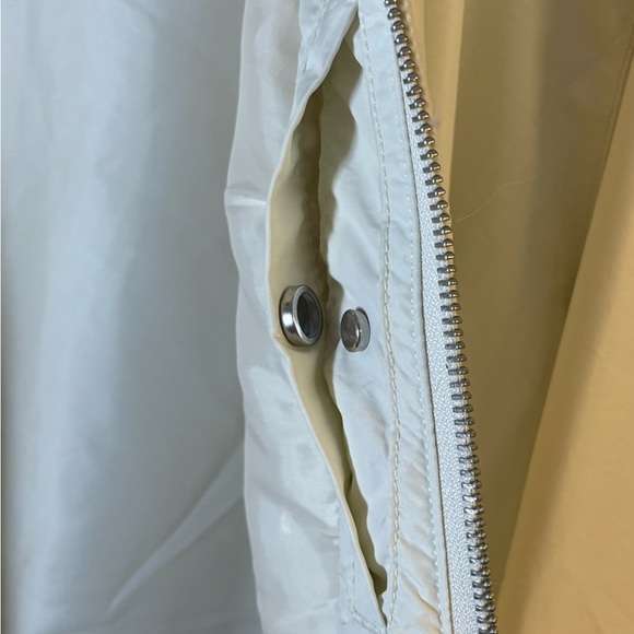 H&M White XL Bomber Jacket Zip - Picture 4 of 9